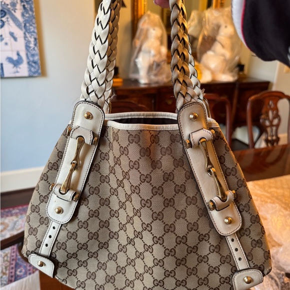 Gucci Cream and Brown Monogram Shoulder Bag with Braided Handles - Picture 1 of 4